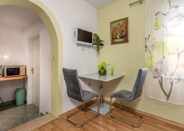 Apartament Stunning In *