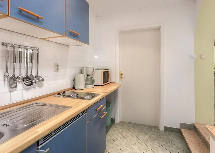 Stunning In Apartament Crikvenica
