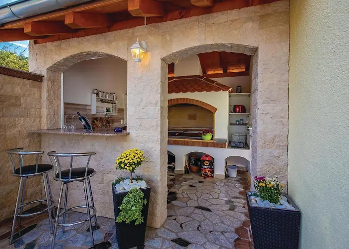 Stunning In Apartament Crikvenica